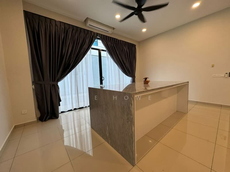 Banglo Pautan untuk Dijual di Taman Setia Indah (Tebrau) - Wee Howe - Kitchen - PropertyGuru.com.my