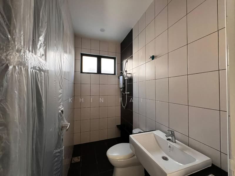 Bungalow for Sale in Taman Satu Krubong (Krubong) - Khin Fai . - Bathroom - PropertyGuru.com.my