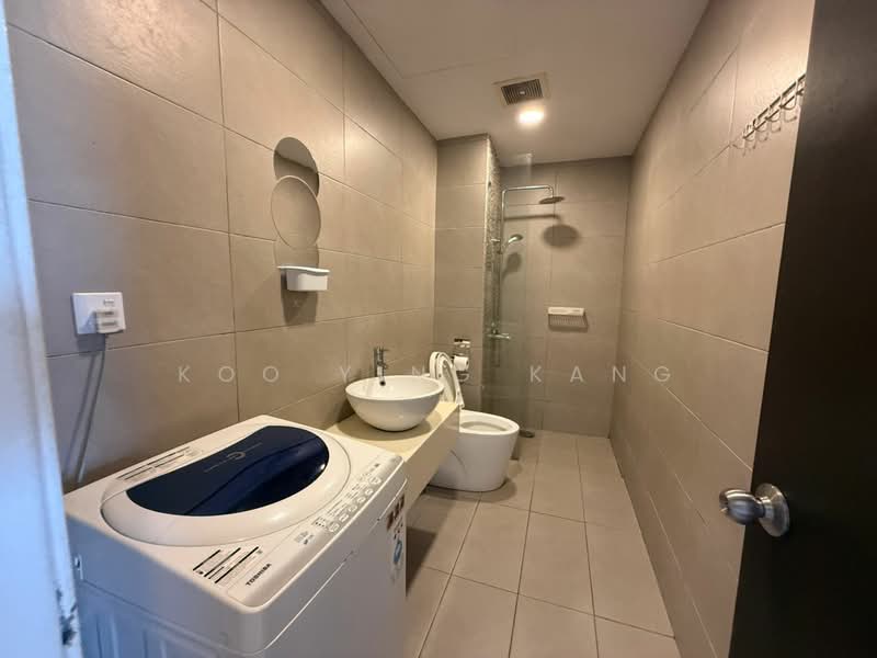 Untuk Dijual - D'Latour