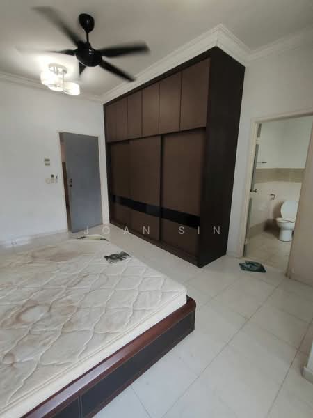 Rumah Teres 1 Tingkat untuk Dijual di Taman Pelangi Indah (Ulu Tiram) - Joan Sin - PropertyGuru.com.my