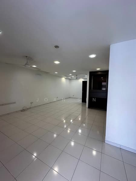 Rumah Teres 1 Tingkat untuk Dijual di Taman Pelangi Indah (Ulu Tiram) - Joan Sin - PropertyGuru.com.my