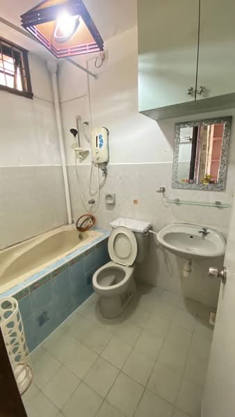 Rumah Teres 1 Tingkat untuk Dijual di Taman Pelangi Indah (Ulu Tiram) - Joan Sin - PropertyGuru.com.my
