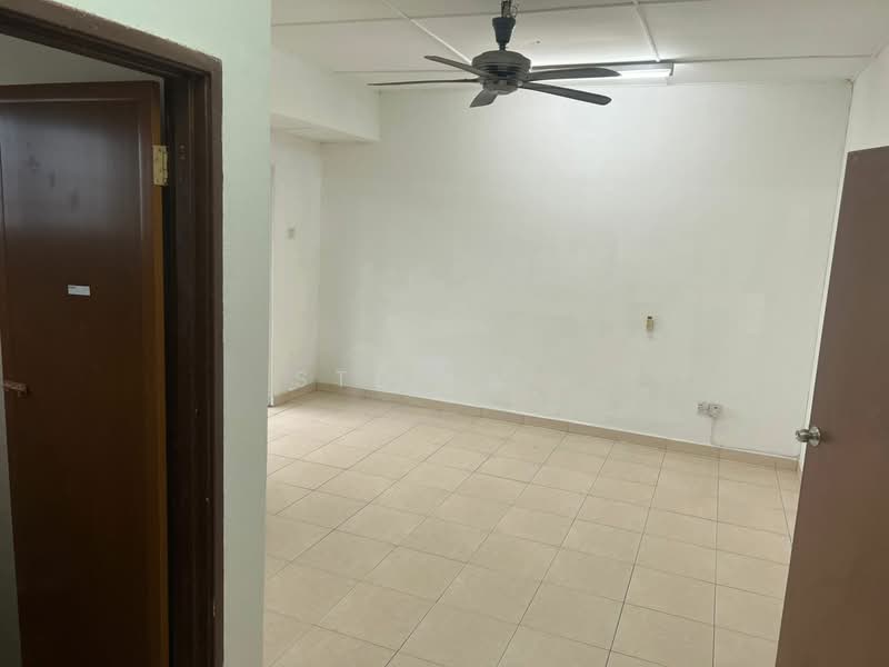 Rumah Teres untuk Dijual di Bandar Country Homes (Rawang) - Stella . - Interior - PropertyGuru.com.my