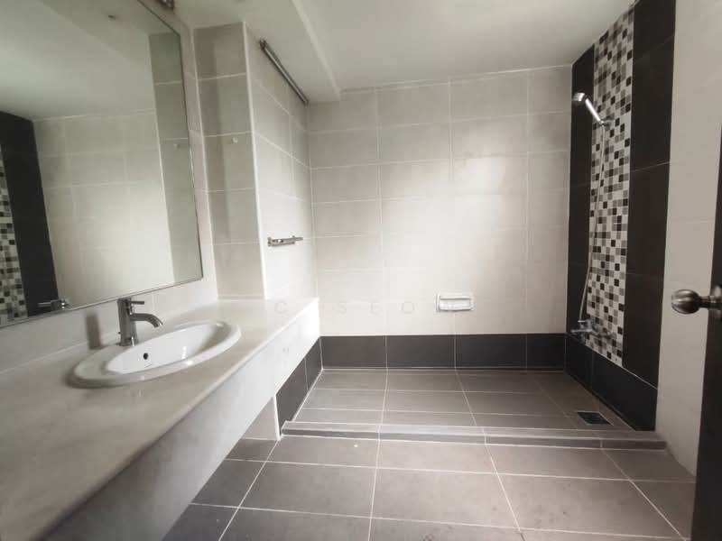 Condominium for Sale at Puteri Palma Condominiums - LC Seow - Bathroom - PropertyGuru.com.my