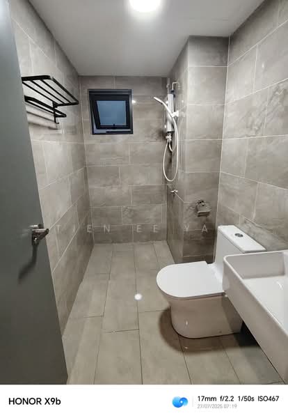 Servis Apartment untuk Disewa di M Arisa - Tien Ee Yap - Bathroom - PropertyGuru.com.my