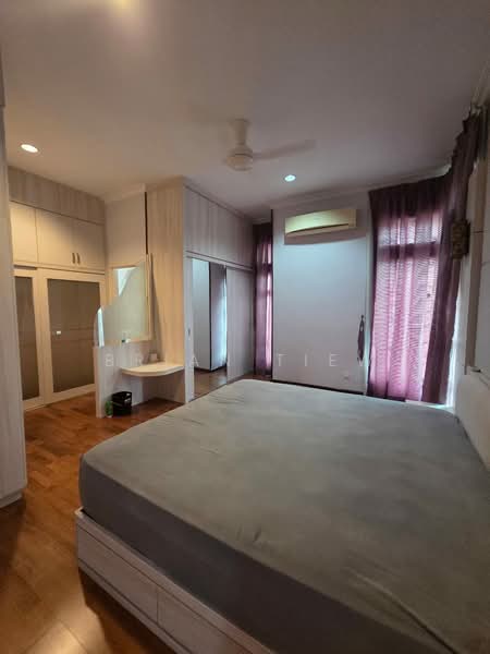 Bungalow for Rent in Bandar Kinrara (Selangor) - Brian Tiew - Bedroom - PropertyGuru.com.my