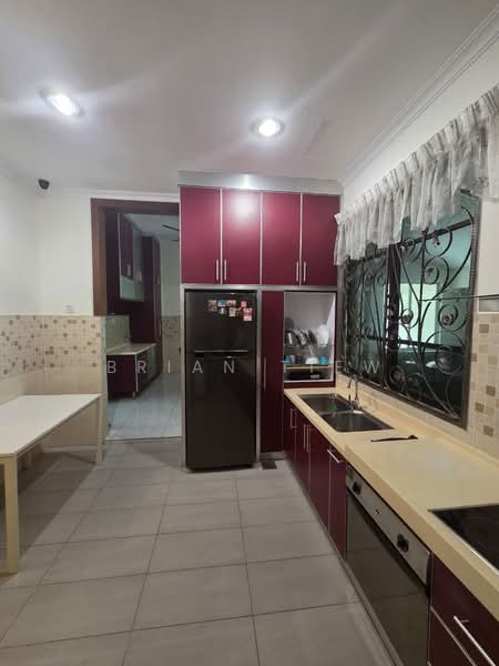 Bungalow for Rent in Bandar Kinrara (Selangor) - Brian Tiew - Kitchen - PropertyGuru.com.my