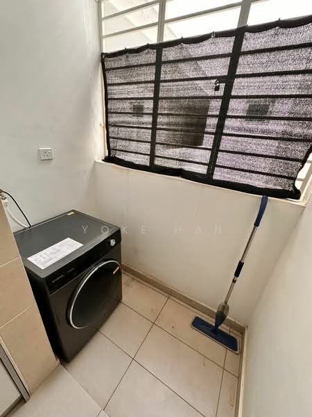 Kondominium untuk Disewa di Ceria Residences, Cyberjaya - Yoke Han - Balcony - PropertyGuru.com.my