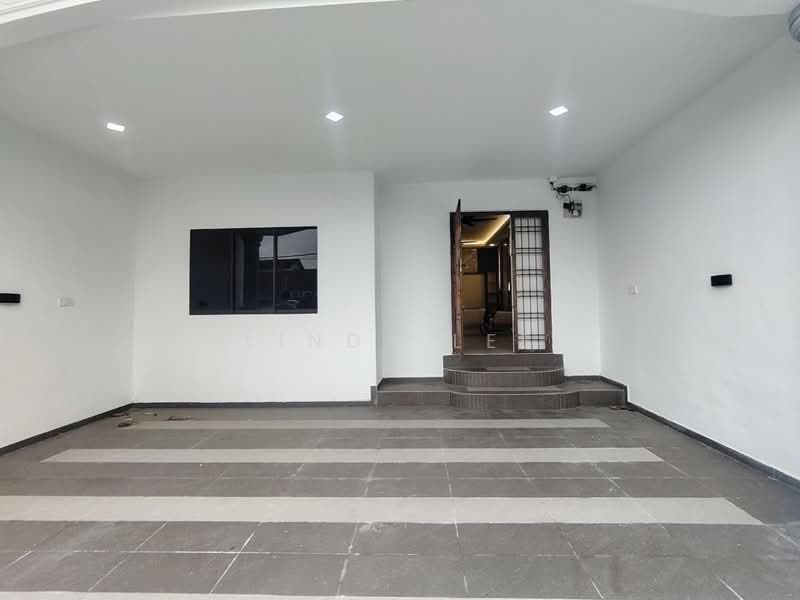 Rumah Teres 1 Tingkat untuk Disewa di Taman Johor Jaya (Johor Bahru) - Linda Lee - Entrance - PropertyGuru.com.my