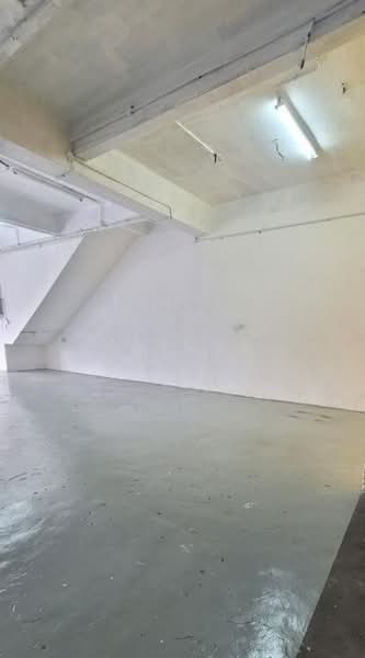 Kedai untuk Dijual di Taman Johor Jaya (Johor Bahru) - Marcus Loh - Interior - PropertyGuru.com.my