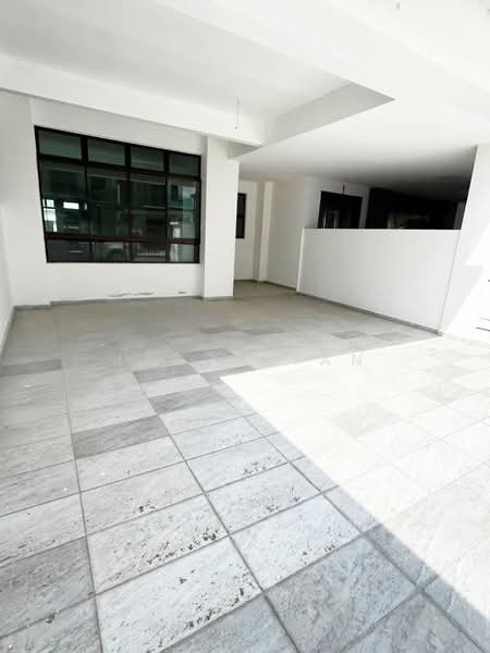 2-storey Terraced House for Sale in Taman Bestari Indah (Ulu Tiram) - Jason Tan - Interior - PropertyGuru.com.my