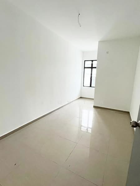 2-storey Terraced House for Sale in Taman Bestari Indah (Ulu Tiram) - Jason Tan - Interior - PropertyGuru.com.my