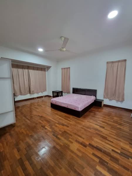 Condominium for Rent at Cyber Heights Villa - Ryan Swe - Bedroom - PropertyGuru.com.my