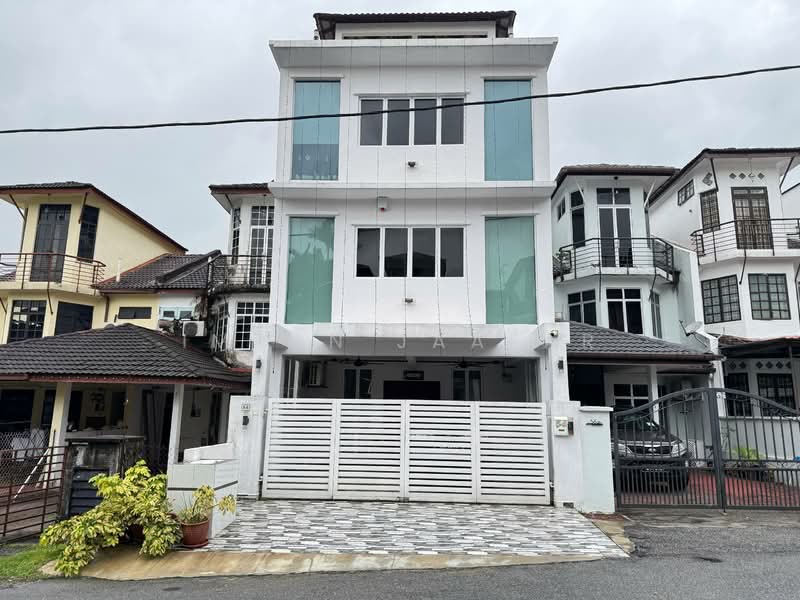 2.5-storey Terraced House for Sale in Ampang Jaya (Ampang) - Imran Jaafar - PropertyGuru.com.my