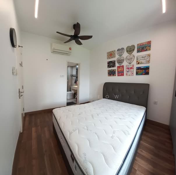 Servis Apartment untuk Disewa di Sentul Point - Alex Seow - Master Bedroom - PropertyGuru.com.my