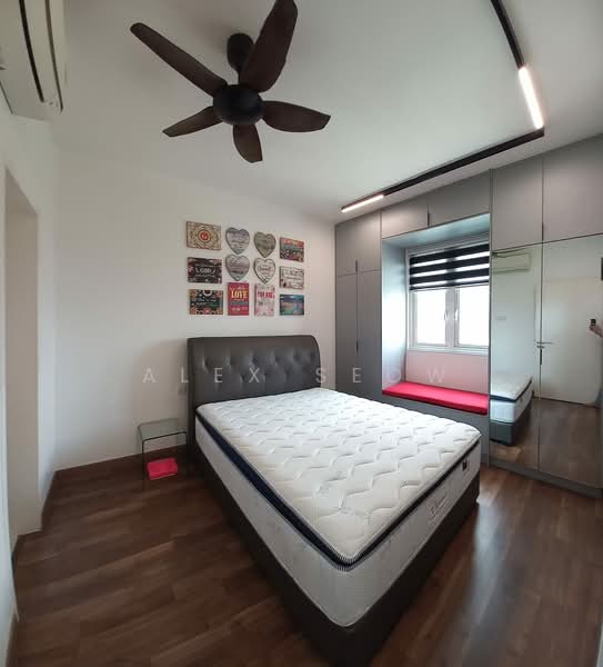 Servis Apartment untuk Disewa di Sentul Point - Alex Seow - Master Bedroom - PropertyGuru.com.my