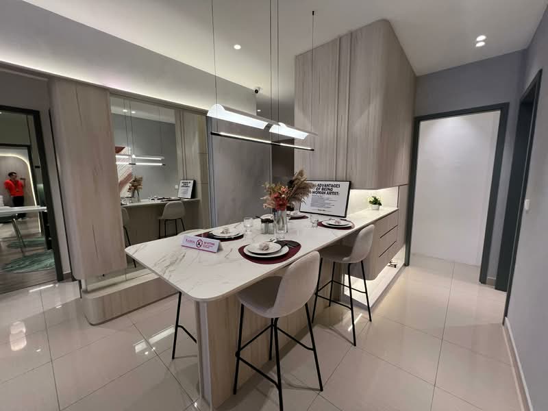 Condominium for Sale at Radium Arena (Urban Residences) Old Klang Road - Tw Lun - Dining Room - PropertyGuru.com.my