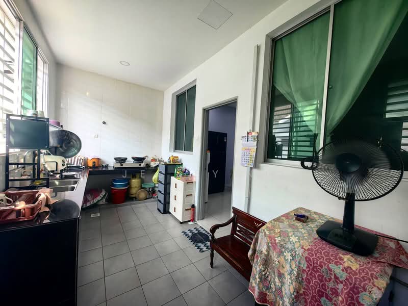 Rumah Teres 2 Tingkat untuk Dijual di Ipoh (Perak) - Jessey Ng - Kitchen - PropertyGuru.com.my
