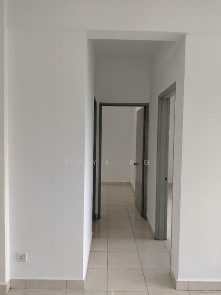 Apartment for Rent at Suria Ixora - Faye Ng - Corridor - PropertyGuru.com.my