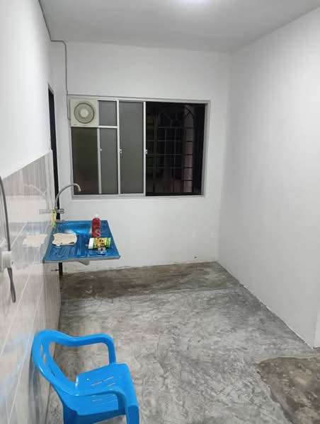 Rumah Flat untuk Disewa di Lestari Apartment - Sam Yee - Kitchen - PropertyGuru.com.my