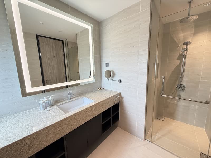 Service Residence for Sale at Star Residences Three - Weis Oon - Bathroom - PropertyGuru.com.my