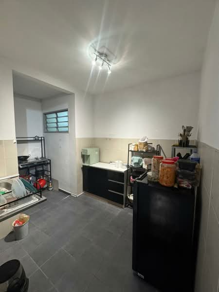 Apartment for Rent at Residensi Laguna Biru 2 - Eva Yap - Kitchen - PropertyGuru.com.my