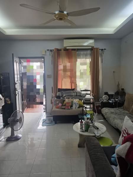 Rumah Teres 2 Tingkat untuk Dijual di Setia Alam (Selangor) - Veni Foo Yoke Fuang - Living Room - PropertyGuru.com.my