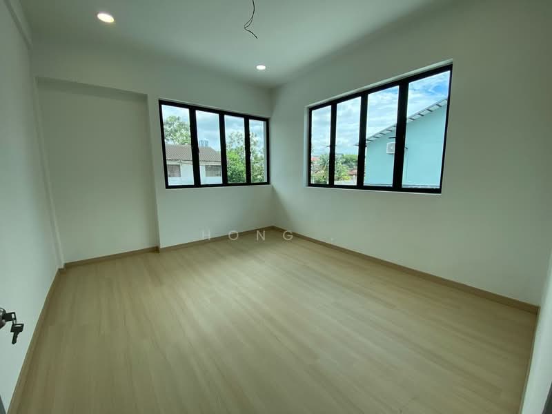 Semi-Detached House for Sale in Taman Majidee (Johor Bahru) - Hong . - Interior - PropertyGuru.com.my