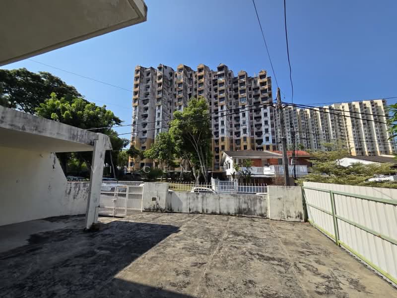 Rumah Berkembar untuk Dijual di Bayan Lepas (Penang) - Vincent Koay - Exterior - PropertyGuru.com.my
