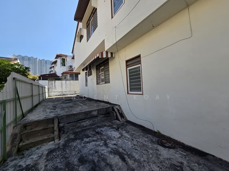 Rumah Berkembar untuk Dijual di Bayan Lepas (Penang) - Vincent Koay - Exterior - PropertyGuru.com.my