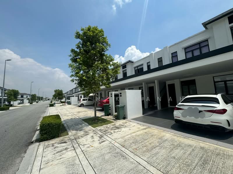 Townhouse for Rent in Eco Grandeur (Puncak Alam) - Amirun Kinanah - Exterior - PropertyGuru.com.my