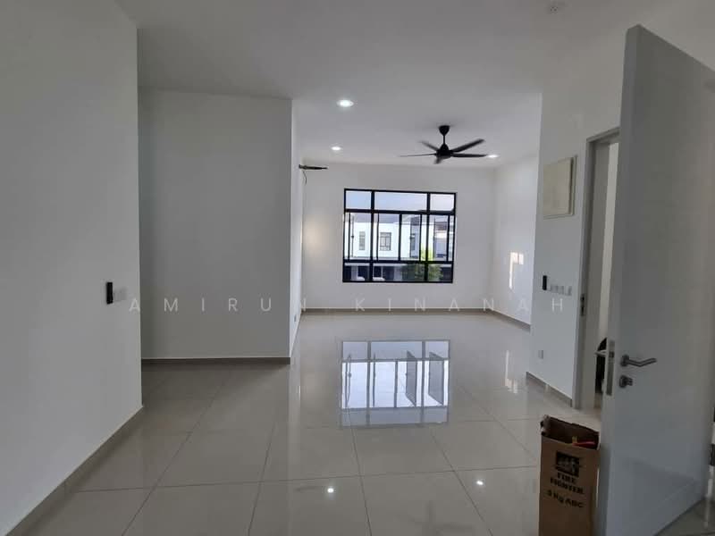 Townhouse for Rent in Eco Grandeur (Puncak Alam) - Amirun Kinanah - Living Room - PropertyGuru.com.my