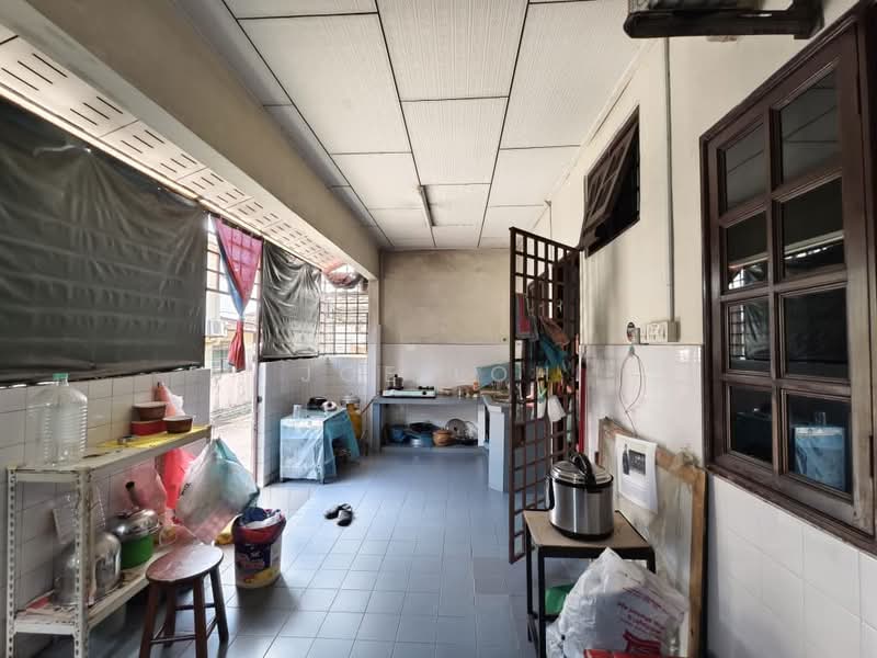 Rumah Teres 2 Tingkat untuk Dijual di Johor Bahru (Johor) - Joe Loh - Kitchen - PropertyGuru.com.my