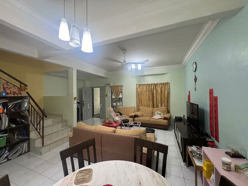 Rumah Teres untuk Dijual di Bandar Mahkota Cheras (Cheras) - Alvis Lim - Living Room - PropertyGuru.com.my