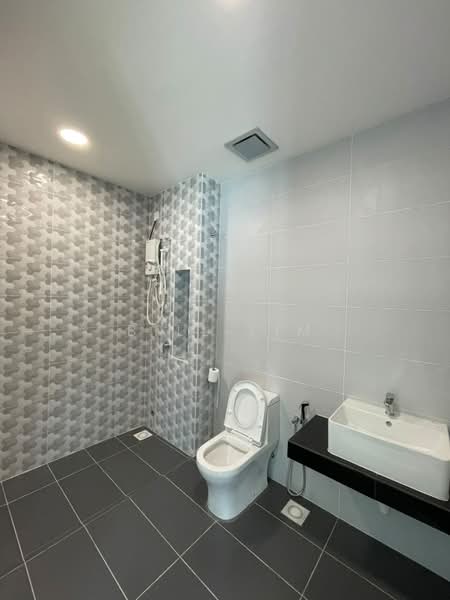 1-storey Terraced House for Rent in Eco Grandeur (Puncak Alam) - Bill Lim - Bathroom - PropertyGuru.com.my