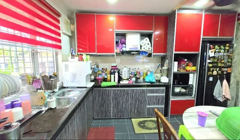 Terraced House for Sale in Kajang (Selangor) - Syazue Wanie Wanie - Kitchen - PropertyGuru.com.my
