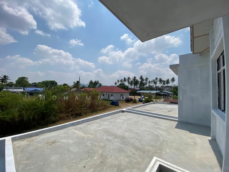 2-storey Terraced House for Sale in Kampung Tiram (Kuantan) - Mohammad Azizi - Exterior - PropertyGuru.com.my