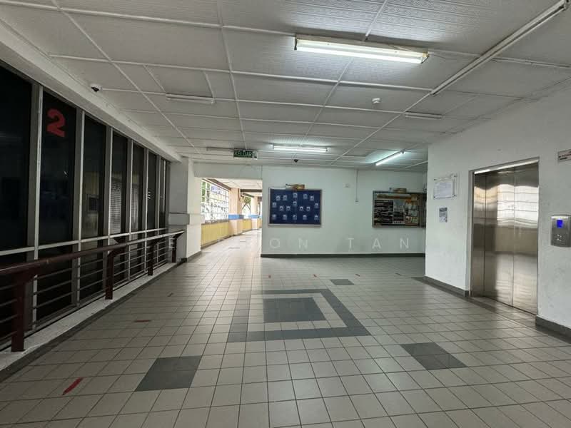 Shop / Office for Sale in Taman Maluri (Cheras) - Leedeon Tan - Lobby - PropertyGuru.com.my