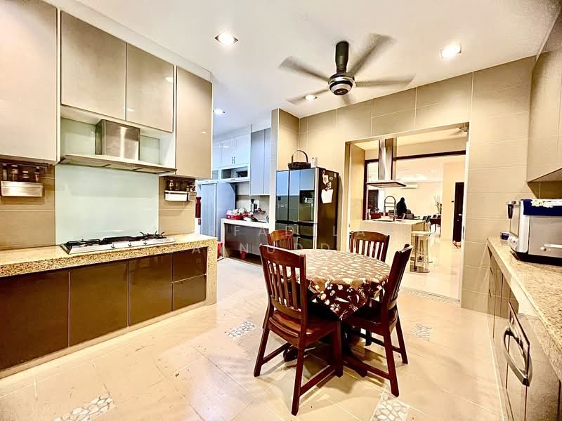 Rumah Berkembar untuk Dijual di Gombak (Selangor) - NORFADILAH ZAINUDDIN - Kitchen - PropertyGuru.com.my