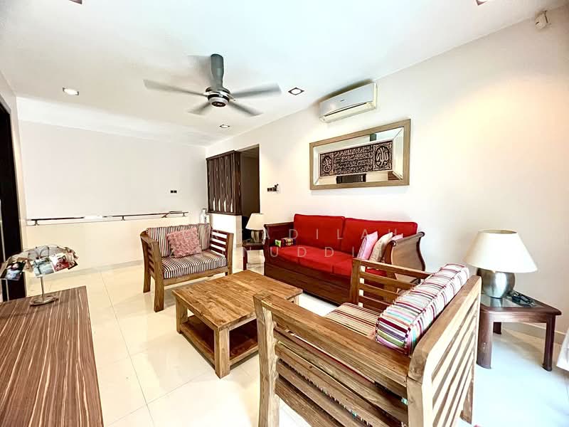 Rumah Berkembar untuk Dijual di Gombak (Selangor) - NORFADILAH ZAINUDDIN - Living Room - PropertyGuru.com.my