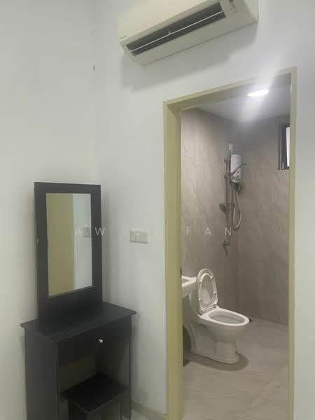 Condominium for Rent at The Hamilton - Aw Qi Fan - Bathroom - PropertyGuru.com.my