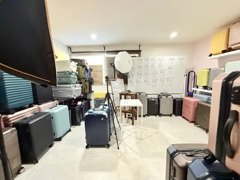 Rumah Berkembar untuk Dijual di Taman Tun Dr Ismail (Kuala Lumpur) - Izzah Alias - PropertyGuru.com.my