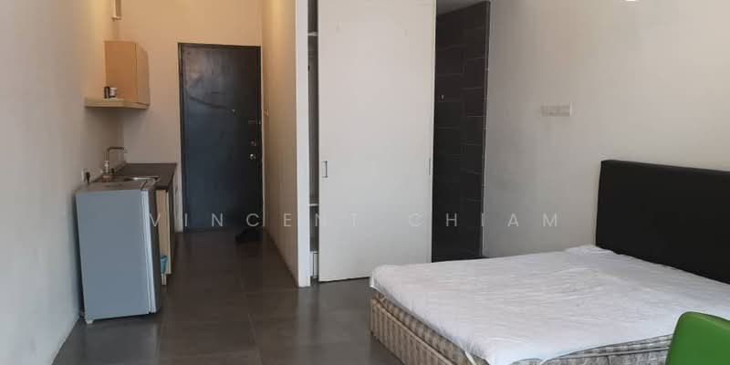 Servis Apartment untuk Dijual di SOHO @ Empire City - Vincent Chiam - Bedroom - PropertyGuru.com.my