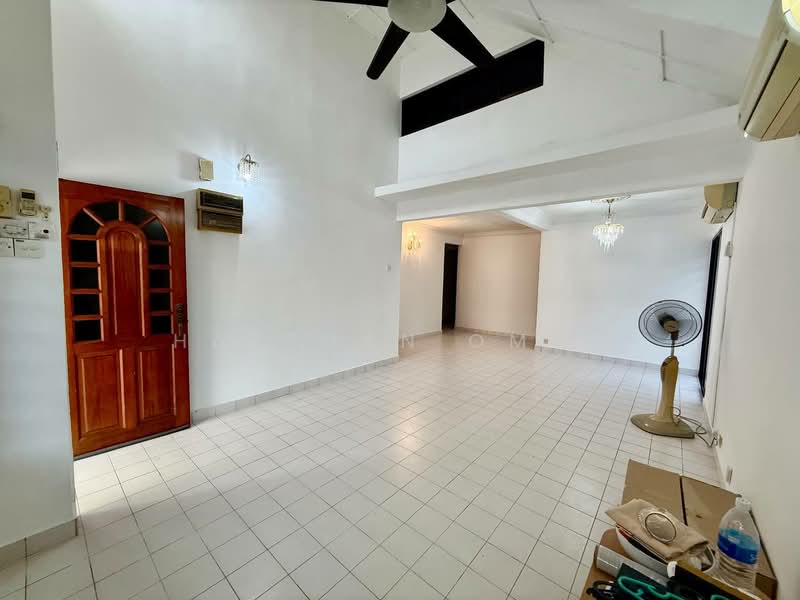 1.5-storey Terraced House for Sale in Usj 2 (Subang Jaya) - Hazeman Omar - Living Room - PropertyGuru.com.my