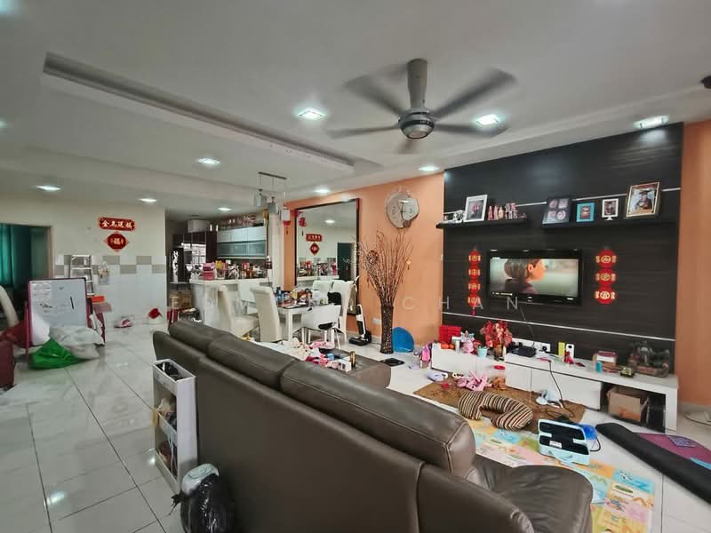 Rumah Teres 2-Tingkat untuk Dijual di Taman Mutiara Indah (Puchong) - Edmund Chan - Living Room - PropertyGuru.com.my