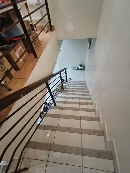 2-storey Terraced House for Sale in Taman Mutiara Indah (Puchong) - Edmund Chan - Interior - PropertyGuru.com.my