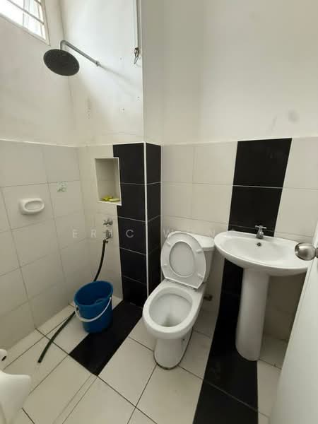 Rumah Teres 1.5 Tingkat untuk Disewa di Iskandar Puteri (Nusajaya) (Johor) - Eric Wong - Bathroom - PropertyGuru.com.my