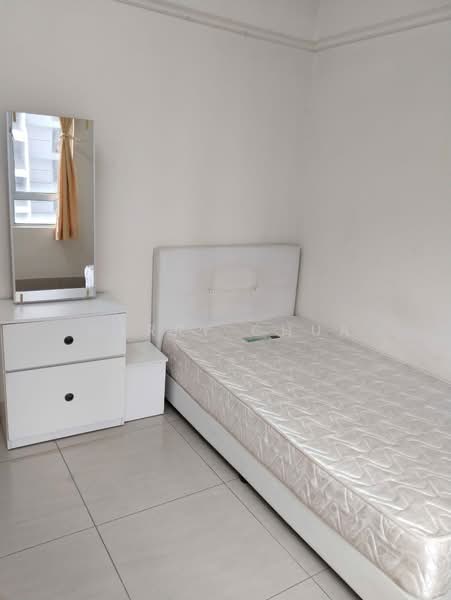 Servis Apartment untuk Disewa di SuriaMas Suites - Merry Chua - Bedroom - PropertyGuru.com.my