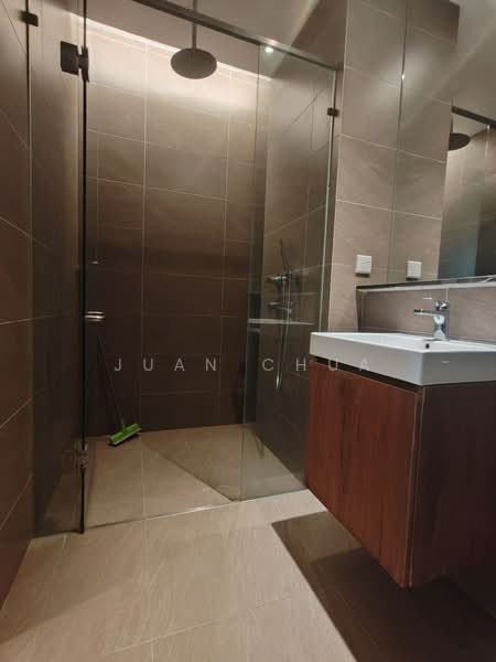 Kondominium untuk Disewa di Grand Medini - Juan Chua - Bathroom - PropertyGuru.com.my