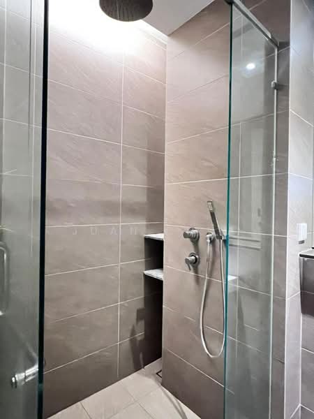 Kondominium untuk Disewa di Grand Medini - Juan Chua - Bathroom - PropertyGuru.com.my
